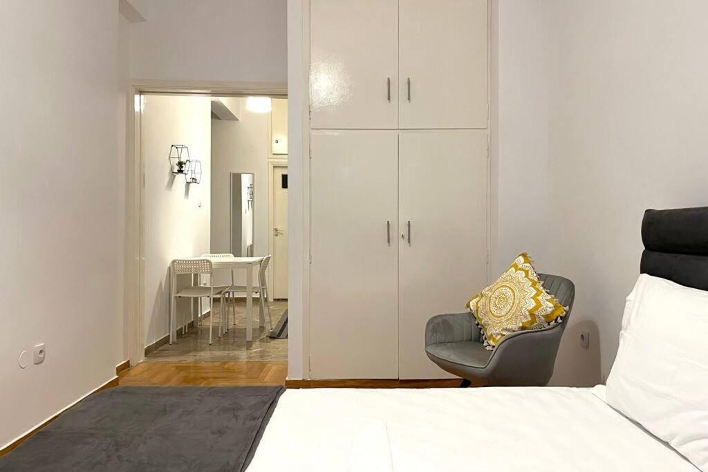 Pame Rentals - Ideal For 2 In Pagrati أثينا المظهر الخارجي الصورة